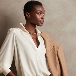 Banana Republic Factory Silky Collar Blouse in Ivory, NWT